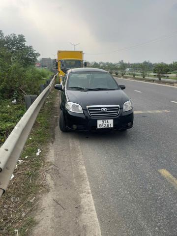 Bán xe Gentra đen sx209 lên phun đồ máy ngon