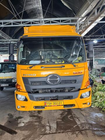 Bán xe hino 8 tấn thùng dài 9m đời 2023