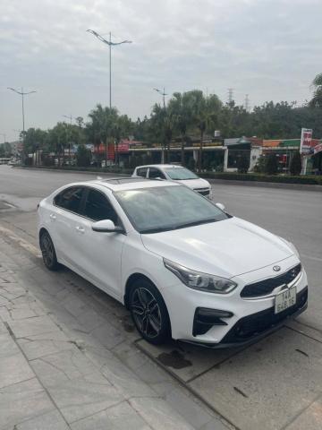 Bán xe Kia cerato sx 2019 số tự động .