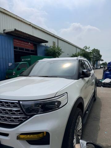 Chính chủ bán Ford Explorer 2022 Trắng 67000 km
