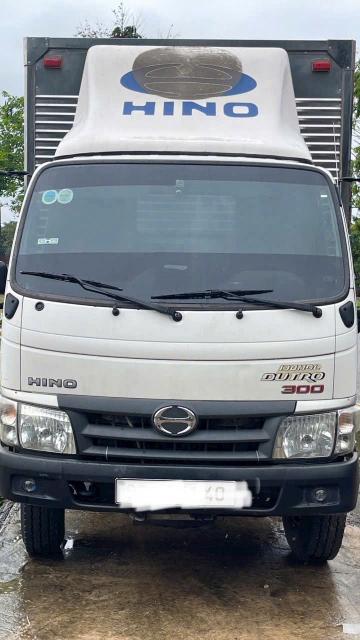 Hino ,,sx 2018,,tải 3t5,,,,thùng dài 5m7