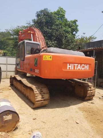 Hitachi Ex 270 -5 máy móc nguyên bản ,khô ráo