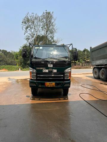 Hoa mai 4,95t đời 2013 chạy xin 2,4