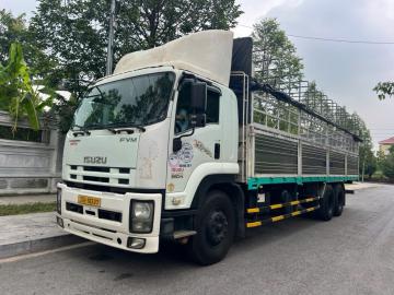 Isuzu 3 chân Sx 2015 siêu đẹp zin cả xe