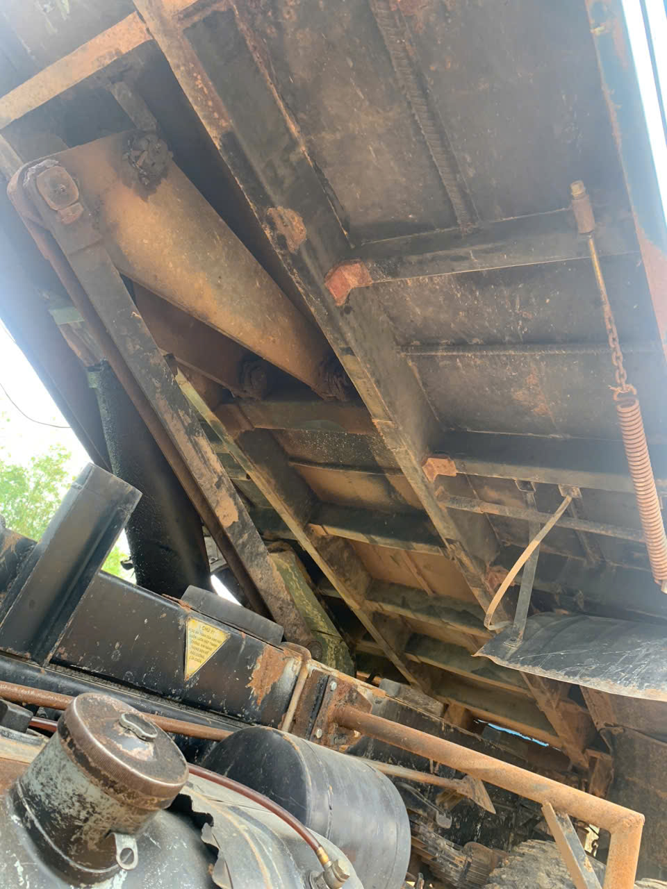 6t sx 2014  thung cao 85 may chat