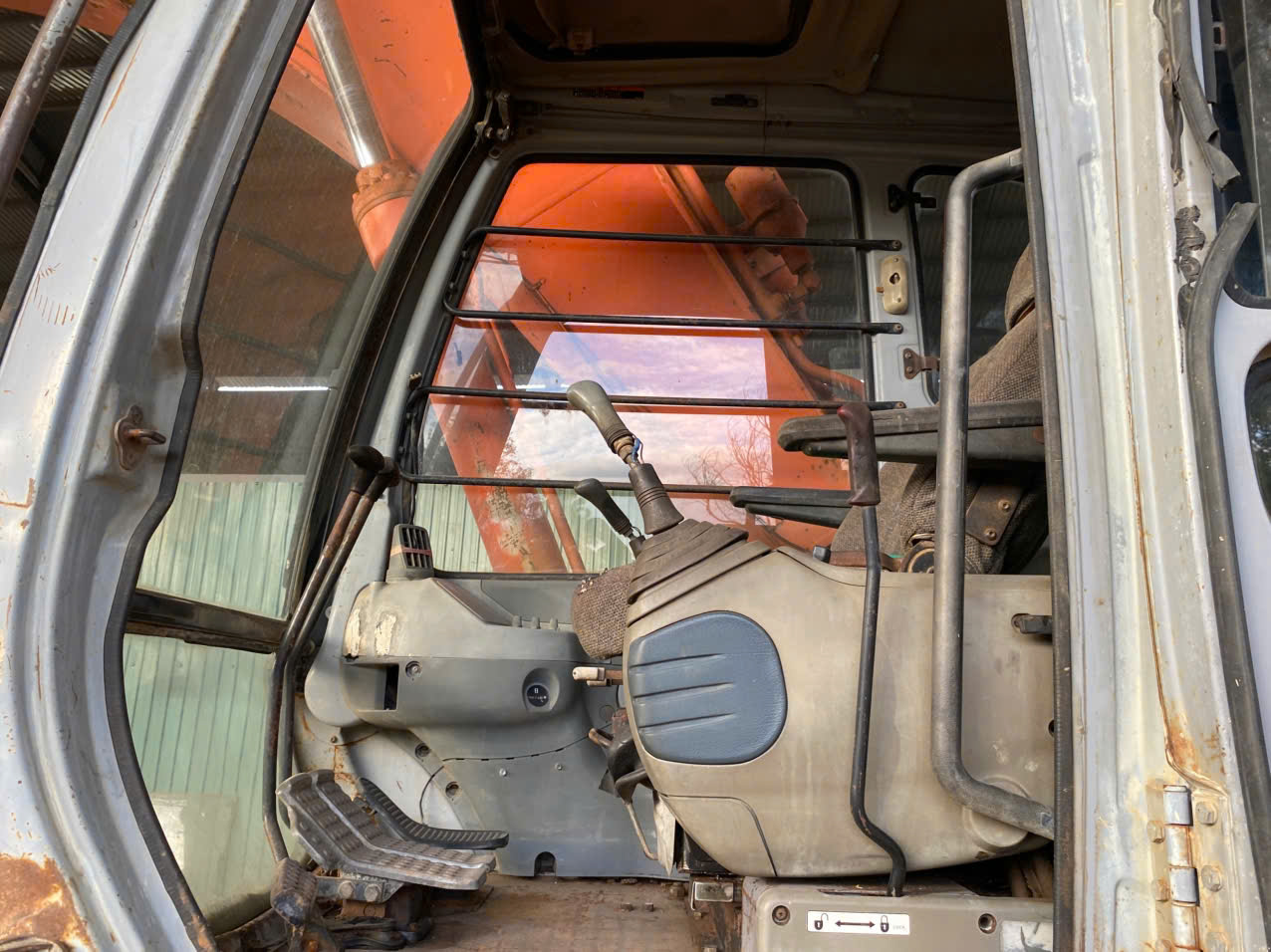 bai dang san rat nhieu may cong trinh to nho du loai cho cac anh em lua chon