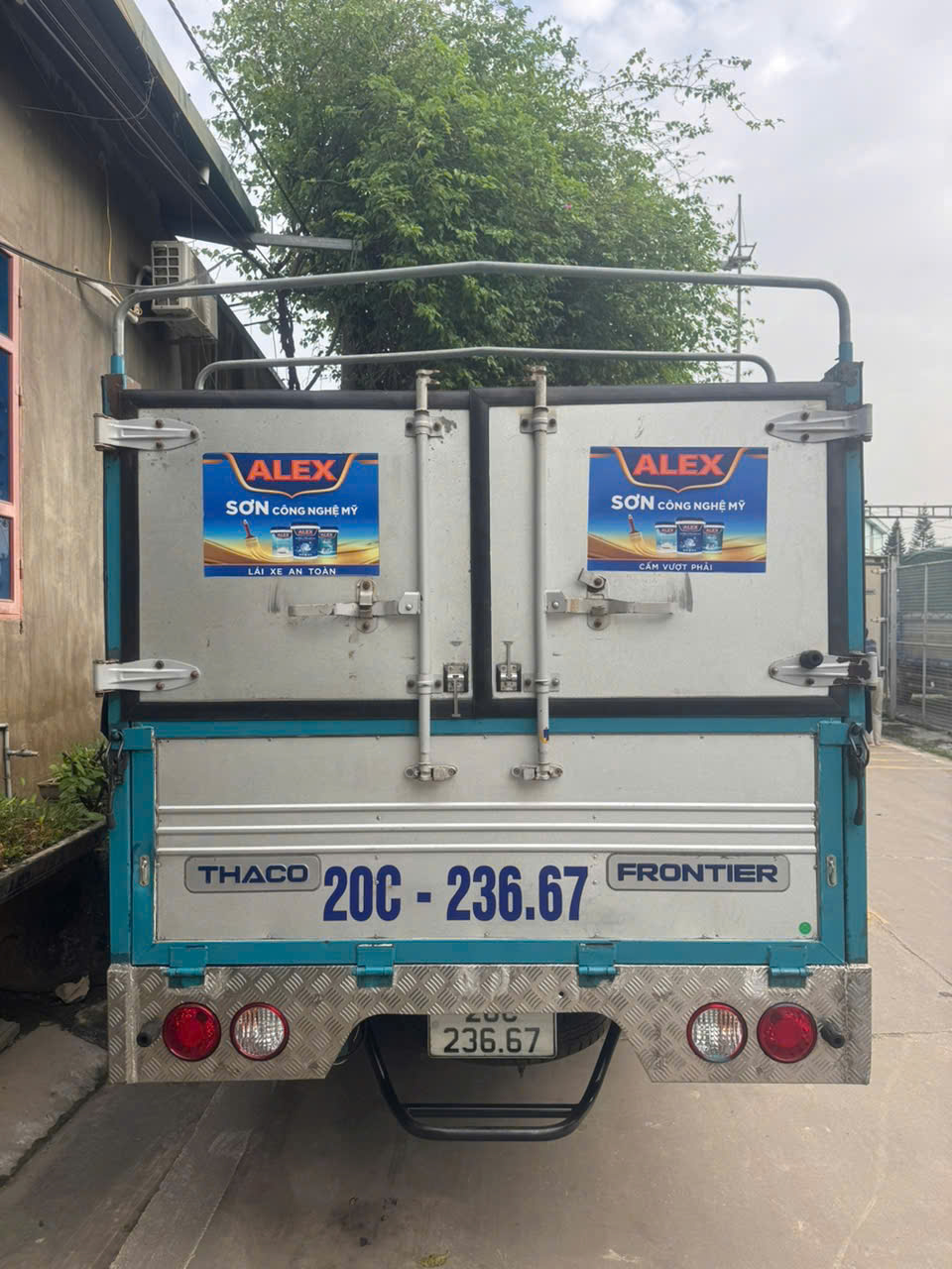 ban k250l san xuat 2021 zin k loi nho may so zin thung lot inox dai 4m5