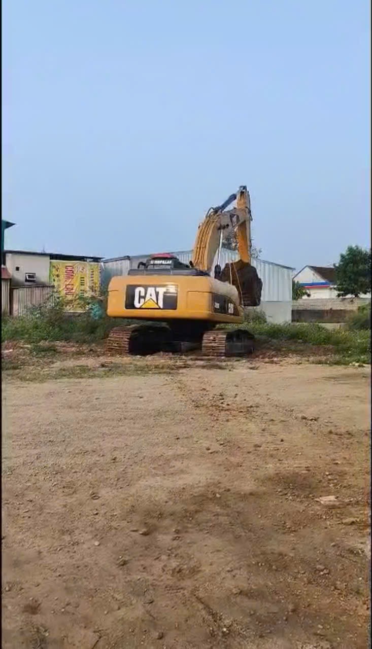 ban may  cat 329d doi 2011 nhap nhat