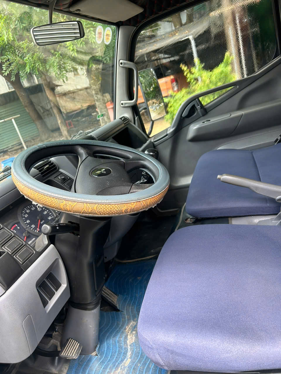 ban mitsubishi fuso doi 2017.