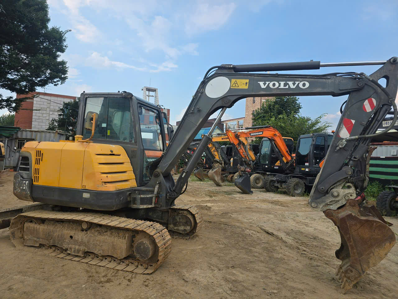 ban volvo 2011 bai nhap han