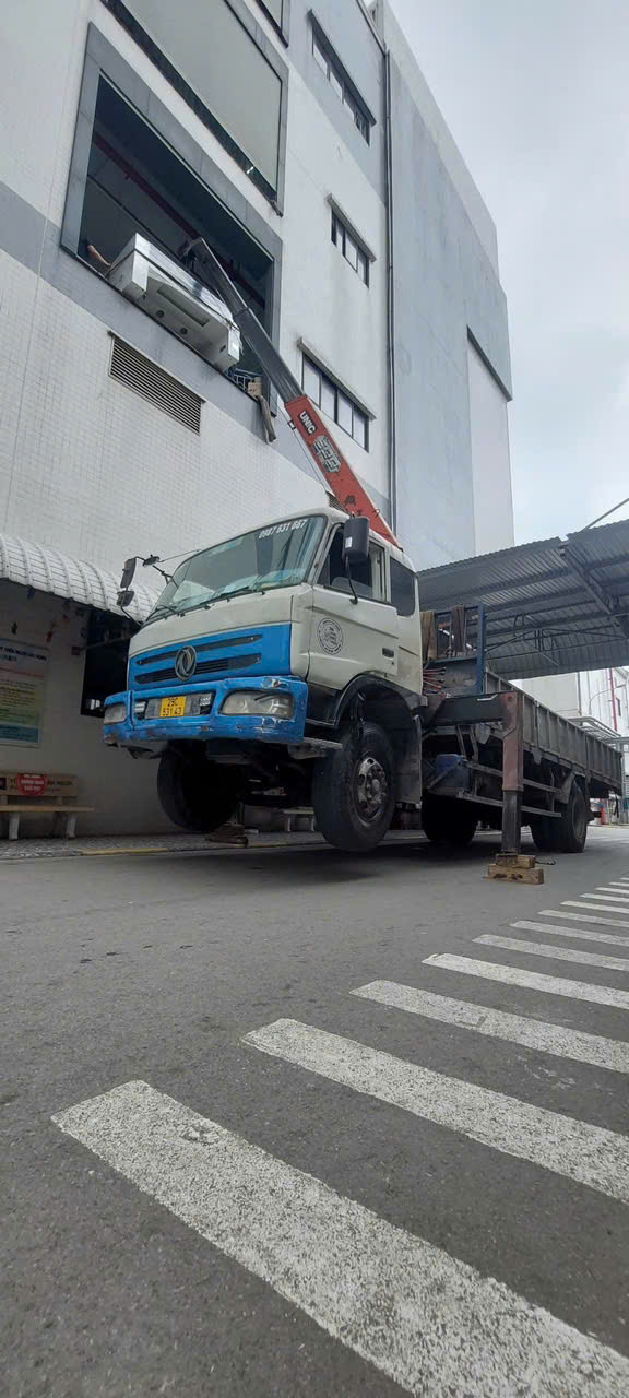 ban xe cau dongfeng 8t sx2007