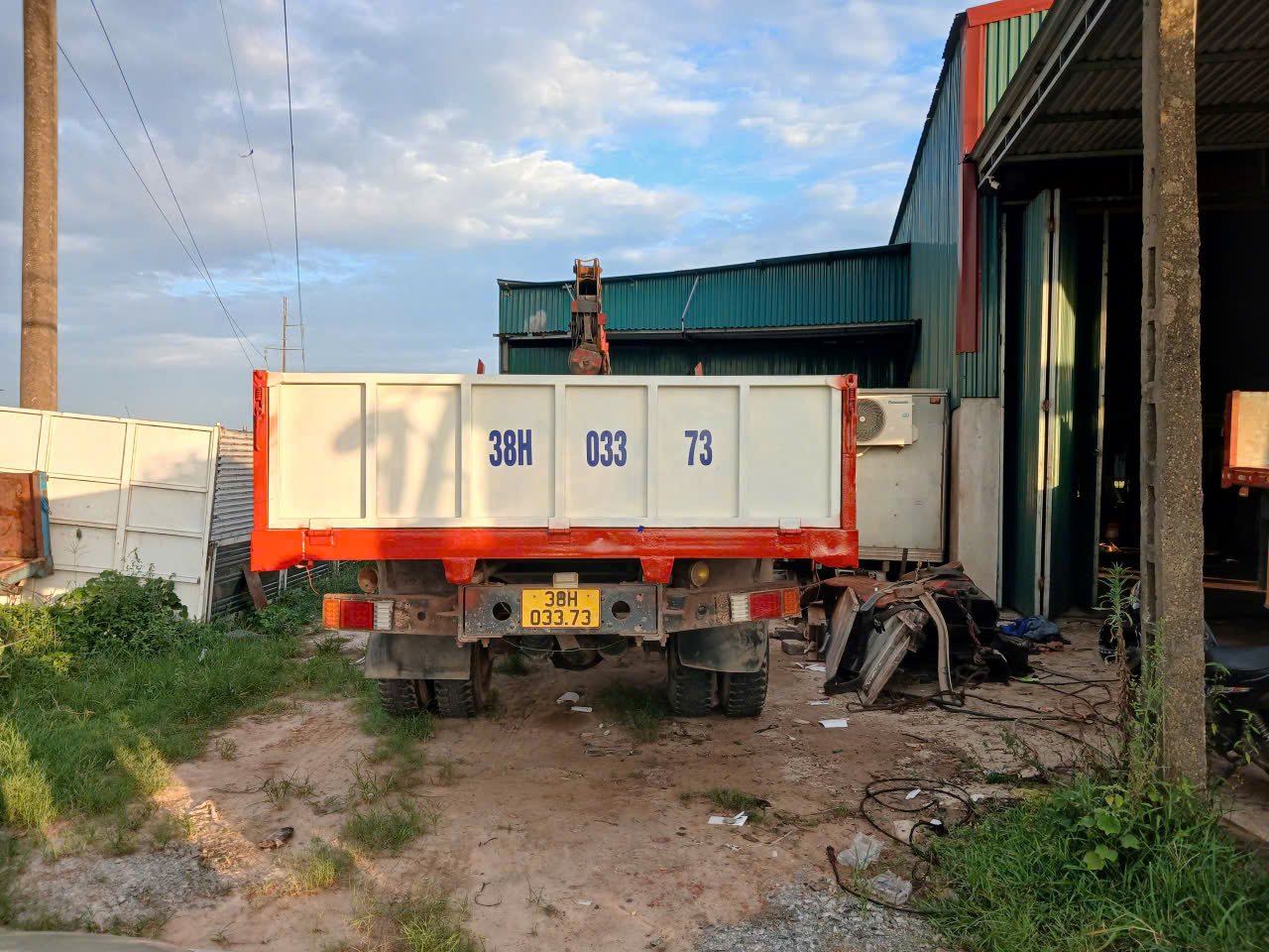 ban xe cau tmt sx2014 , cabin may zin, cac bac thien chi lh 0912521799 . xem xe tt thach ha - ha tinh
