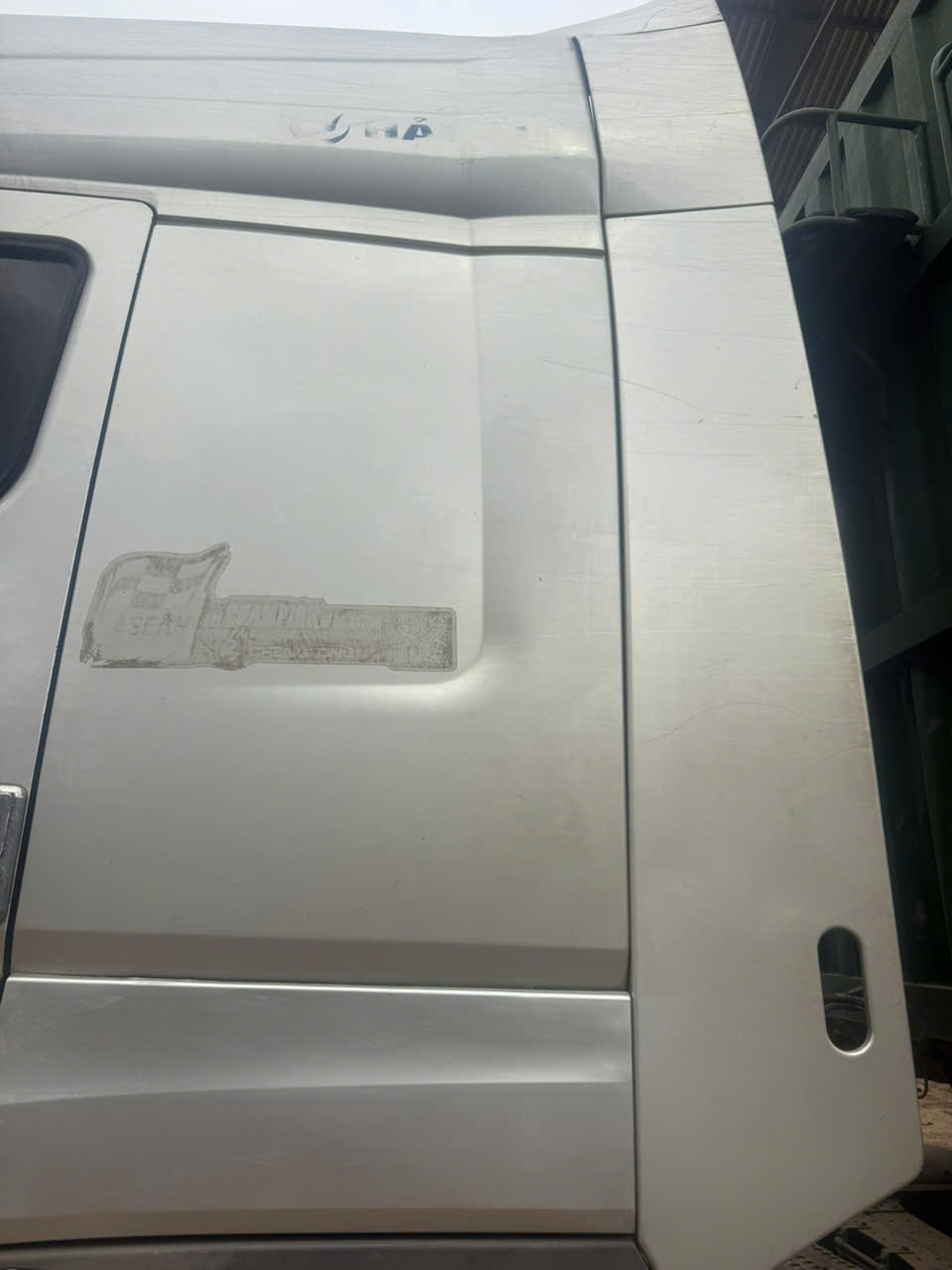 ban xe dau keo chenglong sx2021