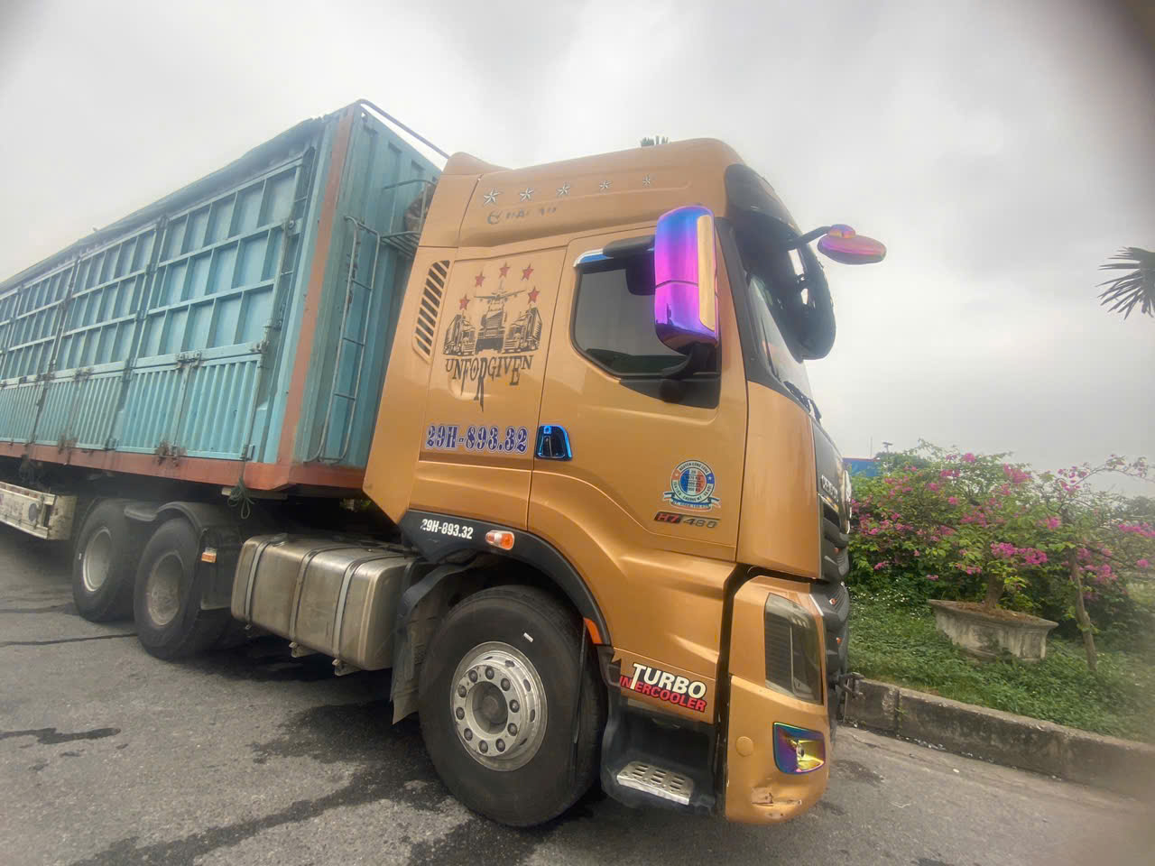 ban xe dau keo chenglong sx2021