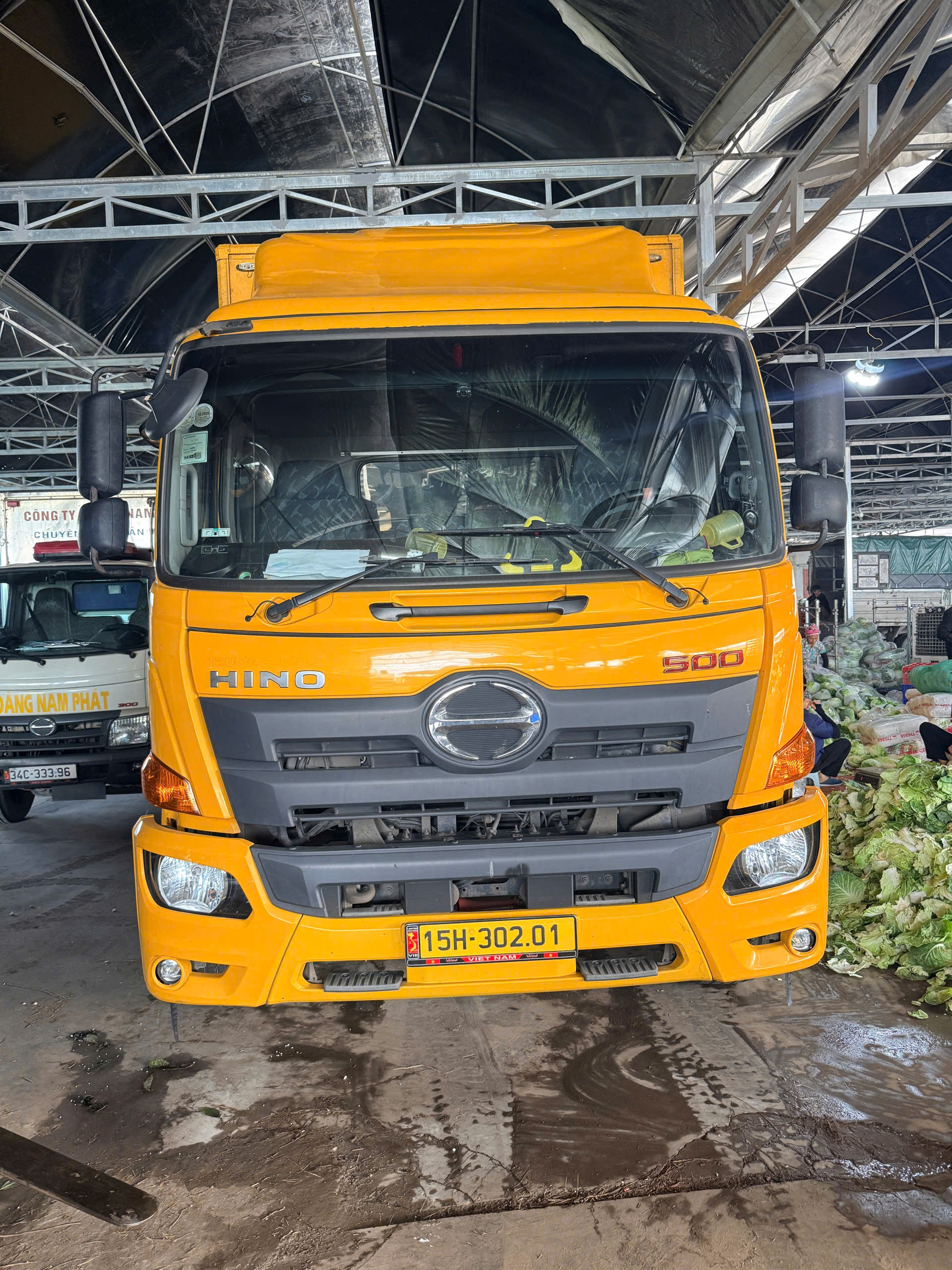 ban xe hino 8 tan thung dai 9m doi 2023