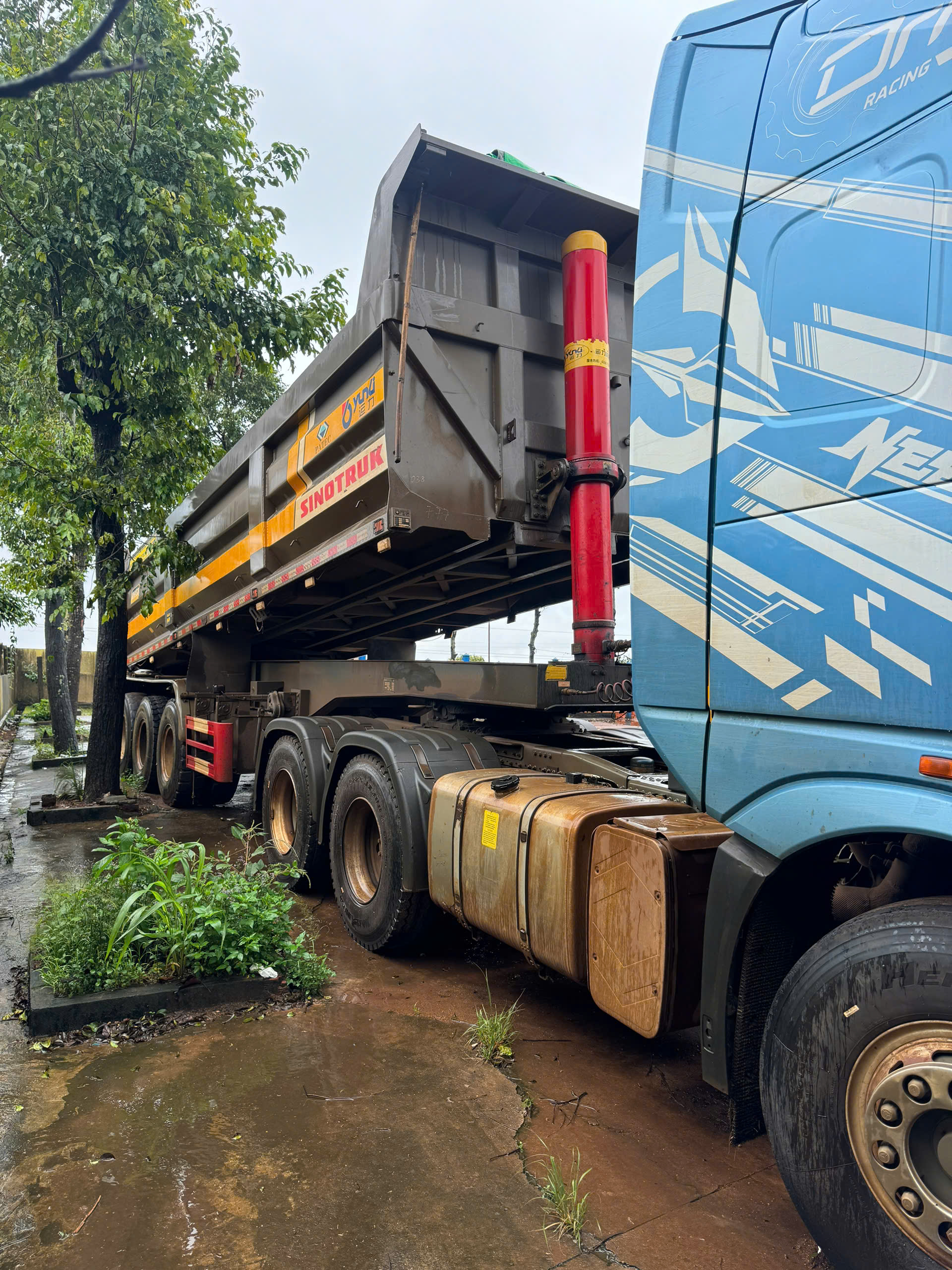 ban xe howo 460 new t6/2025