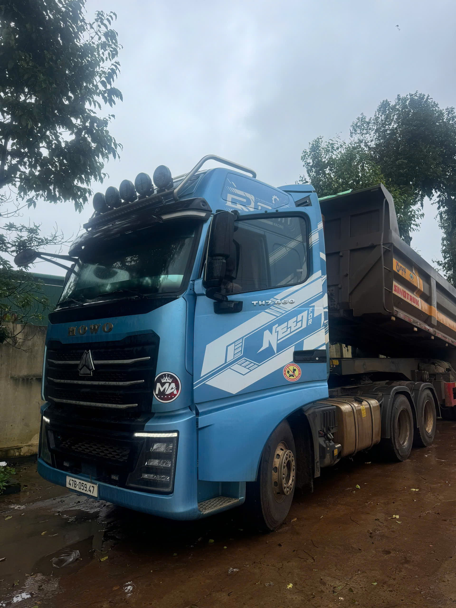 ban xe howo 460 new t6/2025