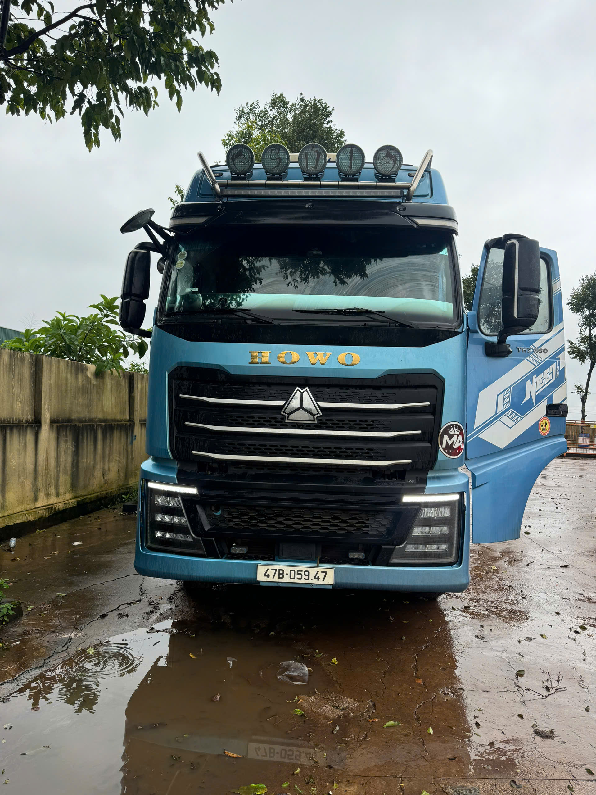 ban xe howo 460 new t6/2025