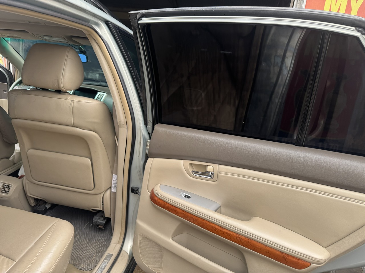 ban xe  lech su sx2007 , may so ngon , cac bac dung chan