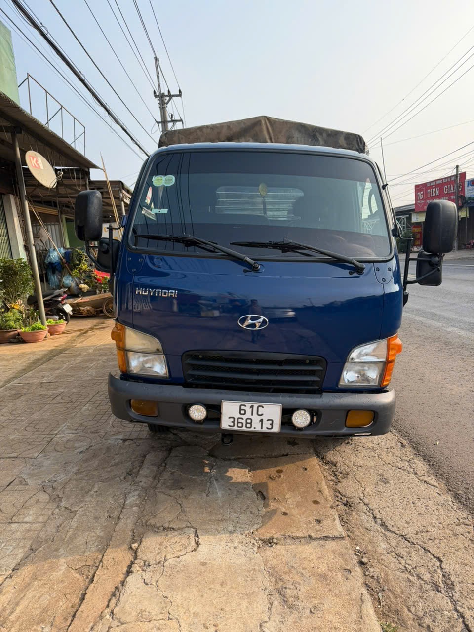 ban xe tai huyndai n250 sx2018
