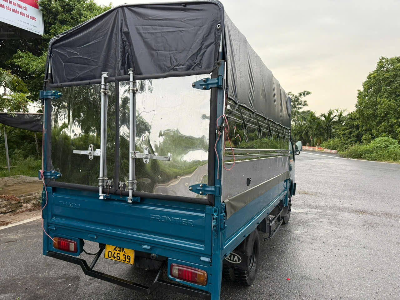 ban xe tai kia k165 tai 2,4t sx2016 ten cty xuat hoa don bao ho so