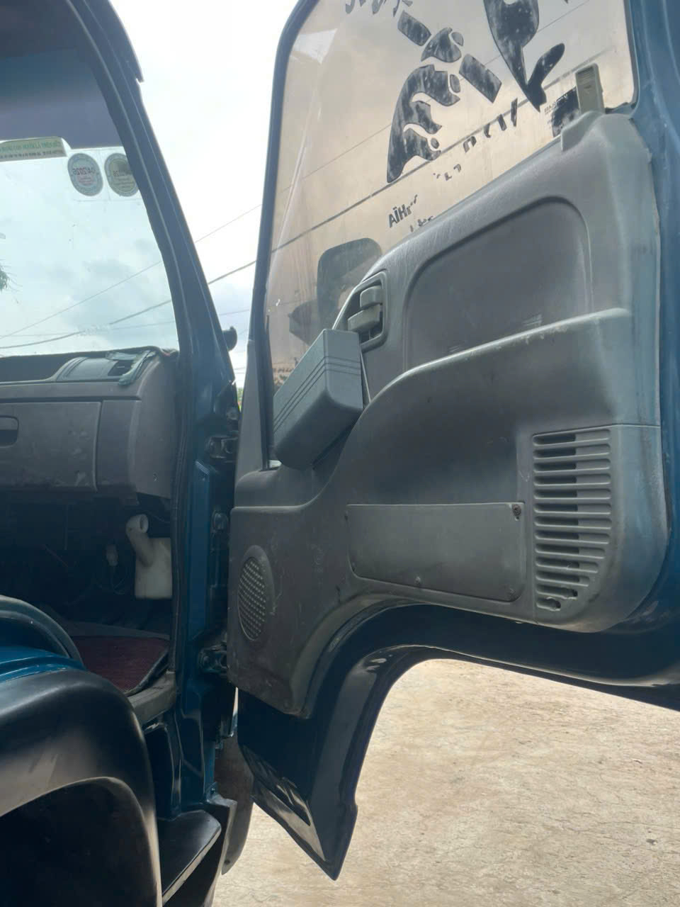 ban xe tai thaco 7.7t sx2015 luu hanh kham moi