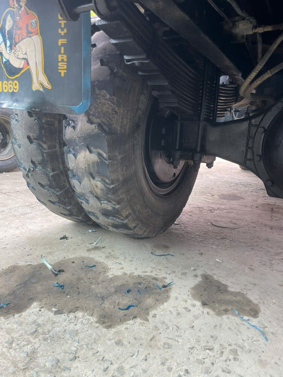 ban xe tai thaco 7.7t sx2015 luu hanh kham moi