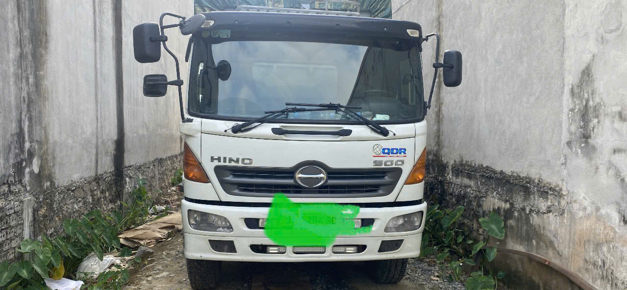 ban xe tai thung hino 3 chan thung ngan 7.8m