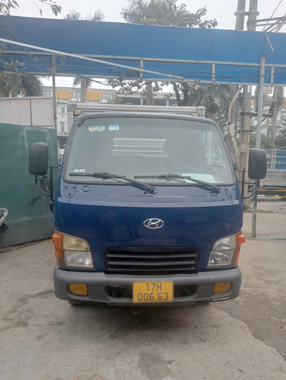 ban xe tai thung n250 sx2021 , cabin may zin