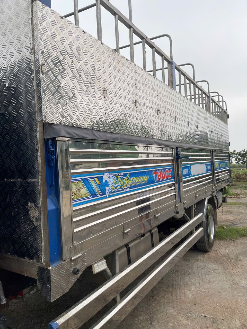 ban xe thaco olin 120new nam san xuat 2022