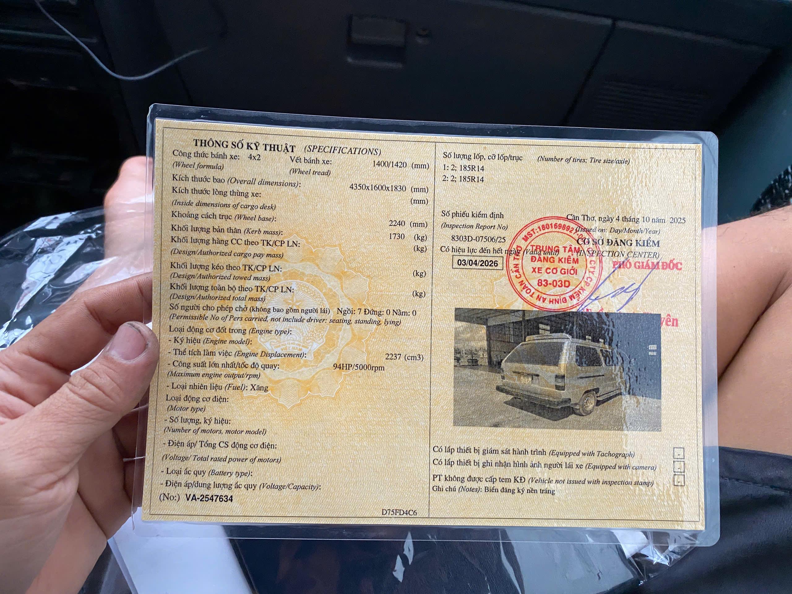 ban xe toyota 7 cho xe chay nghiem chinh may moc ok chay xa tot