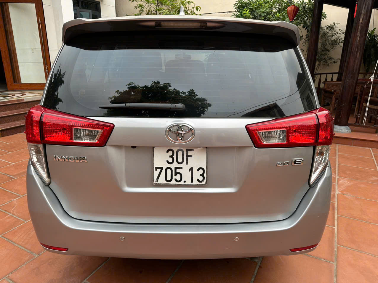 ban xe toyota inova doi 2019 ban e so san 7 cho