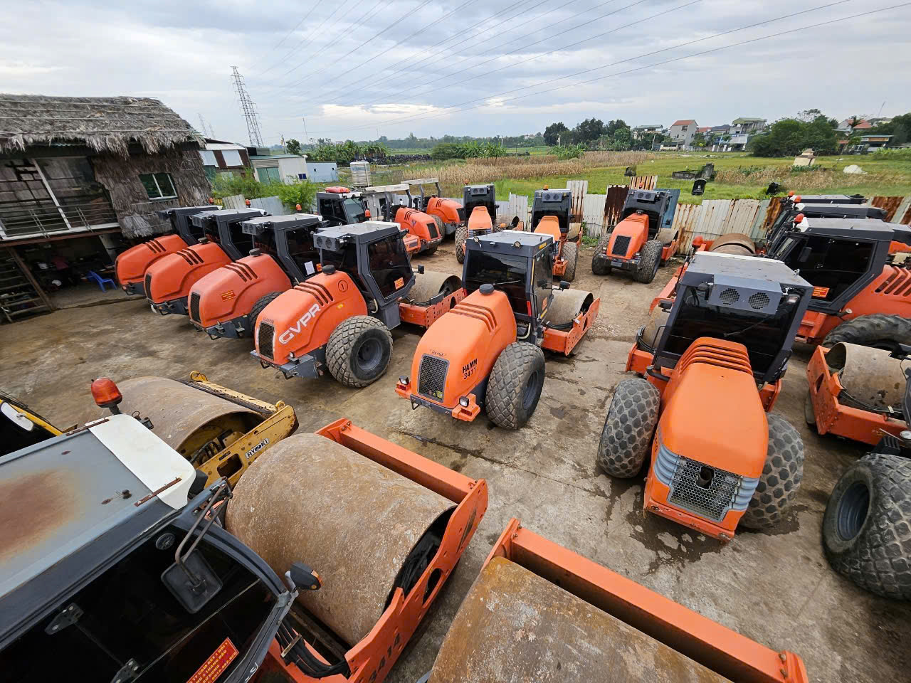 ben bai minh co san 60 may lu ham nhap khau xe dep