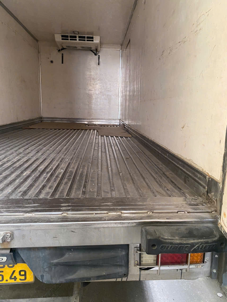 can ban isuzu doi 215
