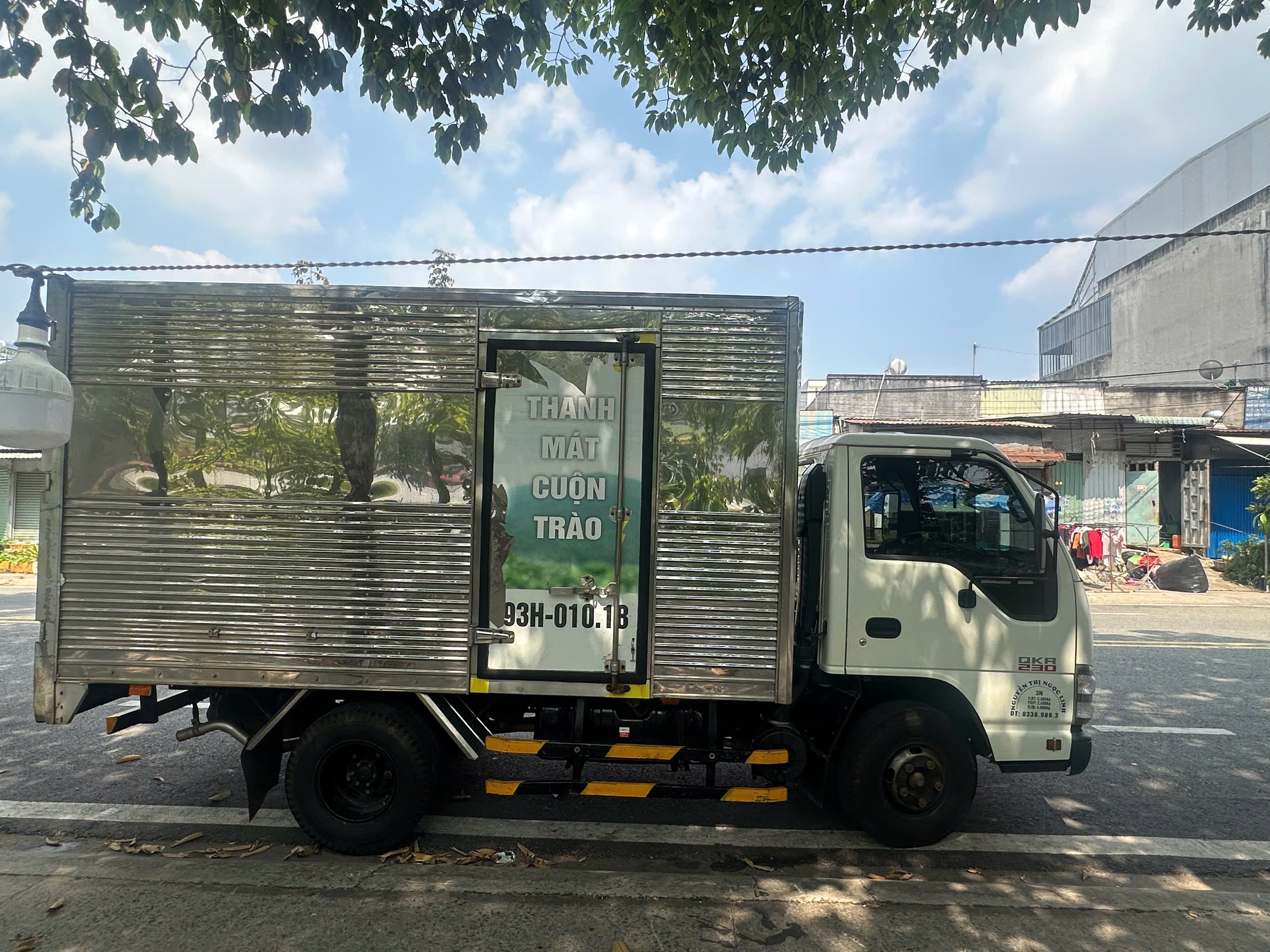 can ban isuzu san xuat 2021