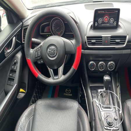 can  ban mazda 3 hatchback 1.5 – mau xanh dep
