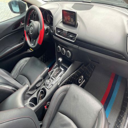 can  ban mazda 3 hatchback 1.5 – mau xanh dep