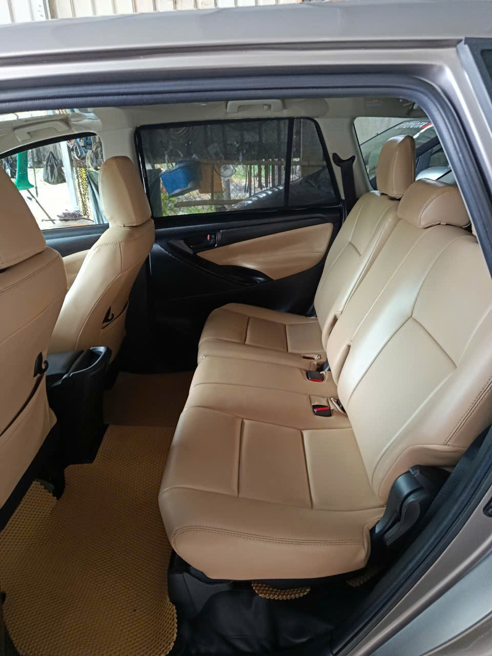 can cho cong ty ,doanh nghiep thue dai han xe innova e 2021 kem lai xe