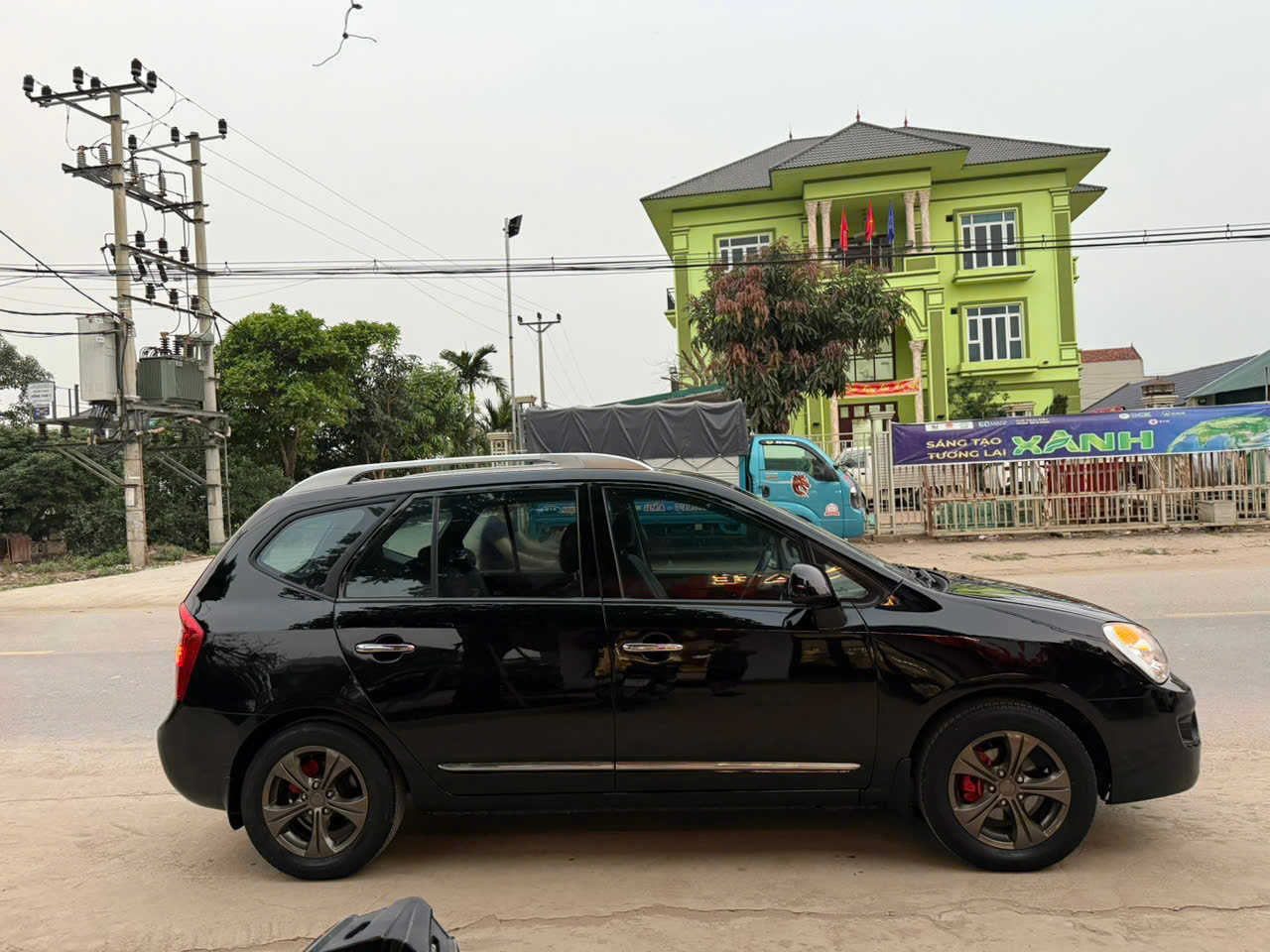 caren den sx 2015 mt hang zin dep cang gia 215tr
