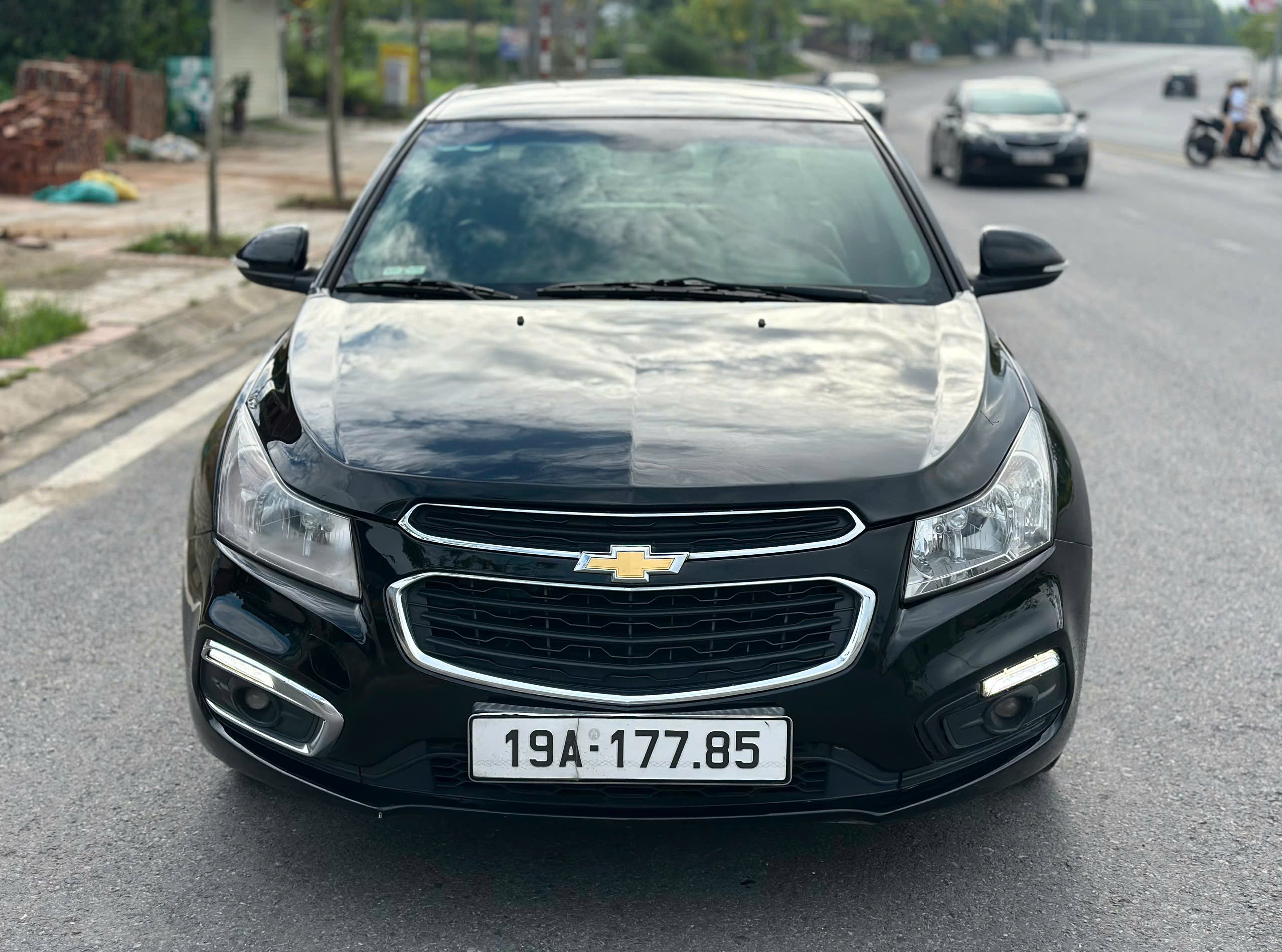 chevrolet cruze lt, san xuat 2017 dky 2018 so san.
