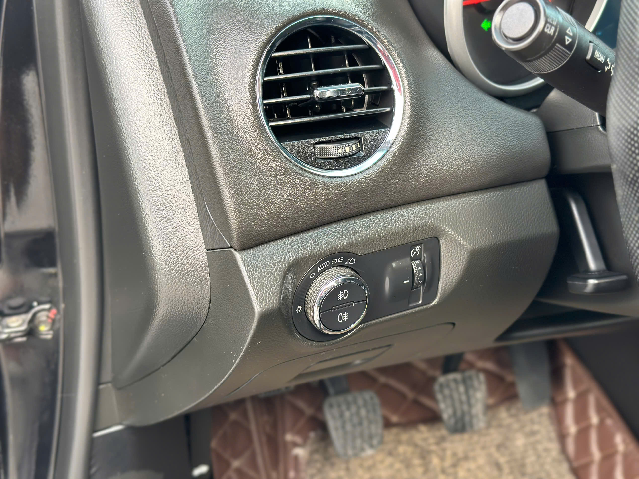 chevrolet cruze lt, san xuat 2017 dky 2018 so san.