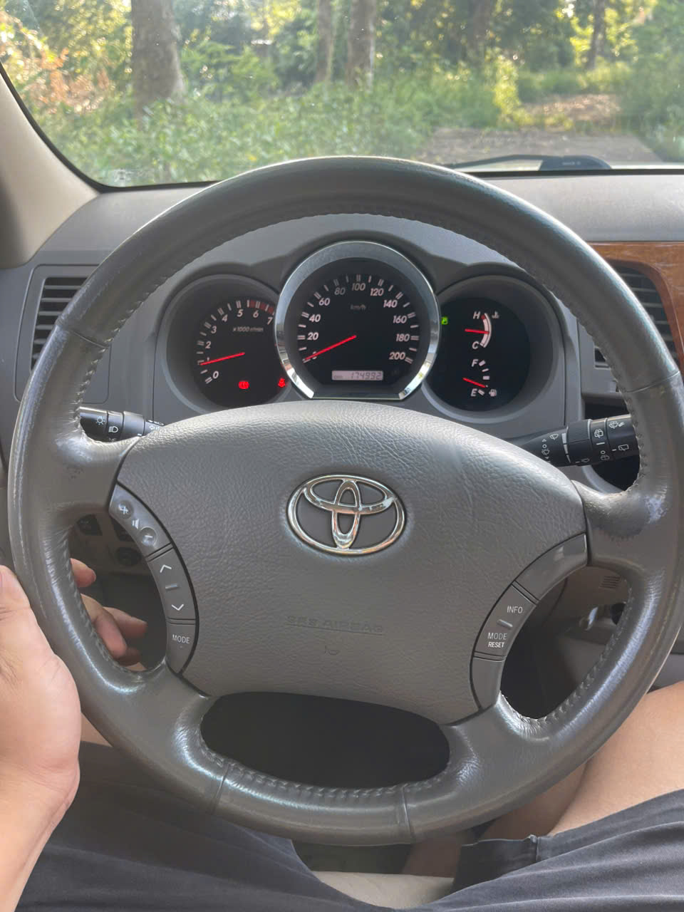 chinh ten chinh chu can ban xe fortuner v sx 2010