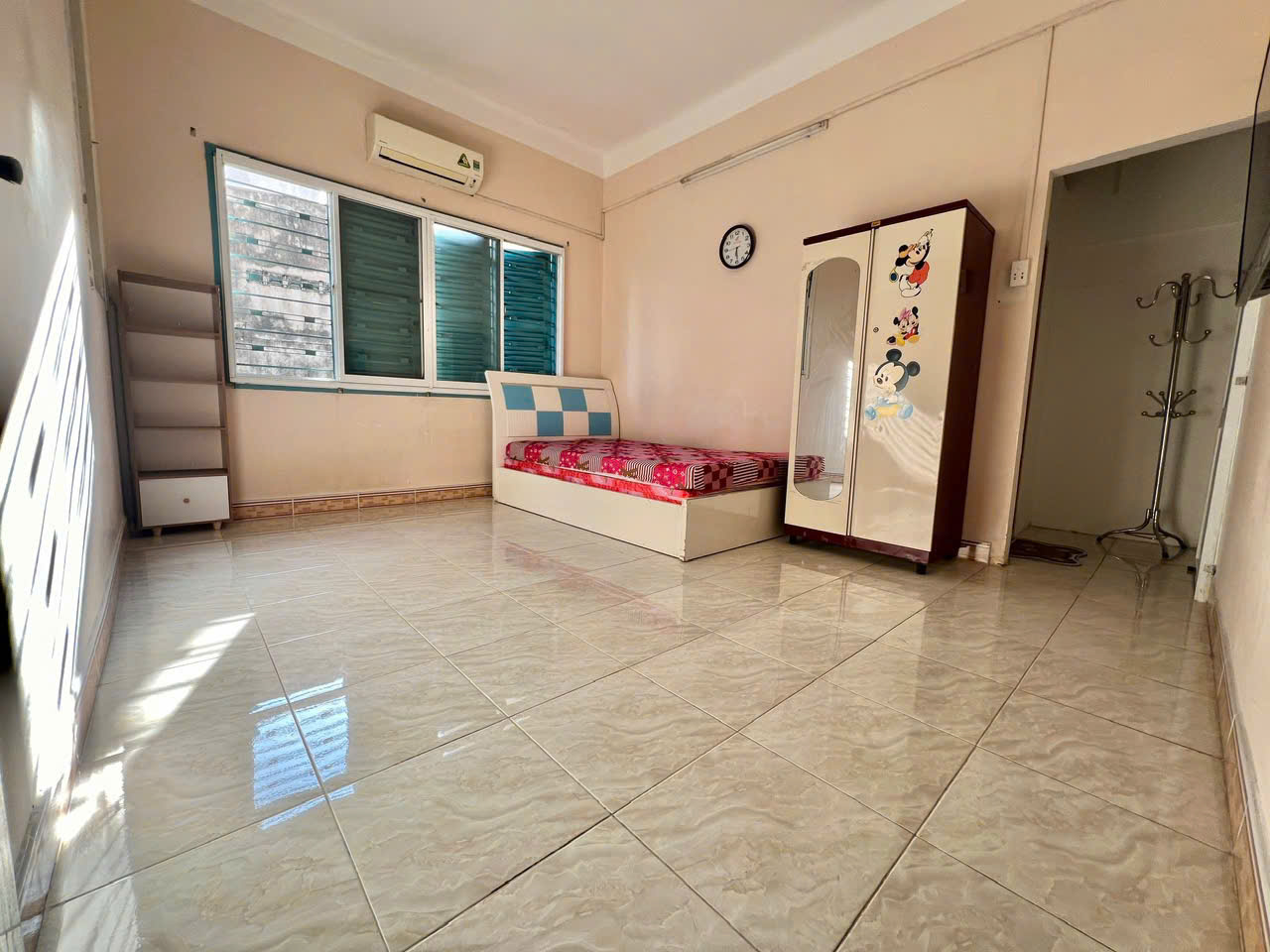 cho thue can ho phu nhuan 40m2 gia re, day du tien nghi o ngay