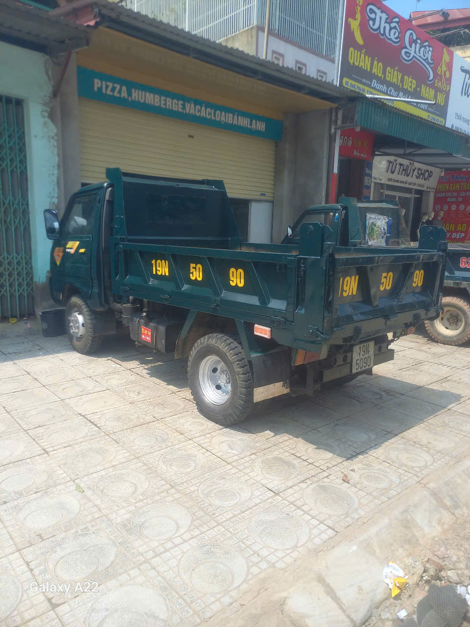 dk 210 kham moi tinh xe da len tro luc lai lop moi ca dai