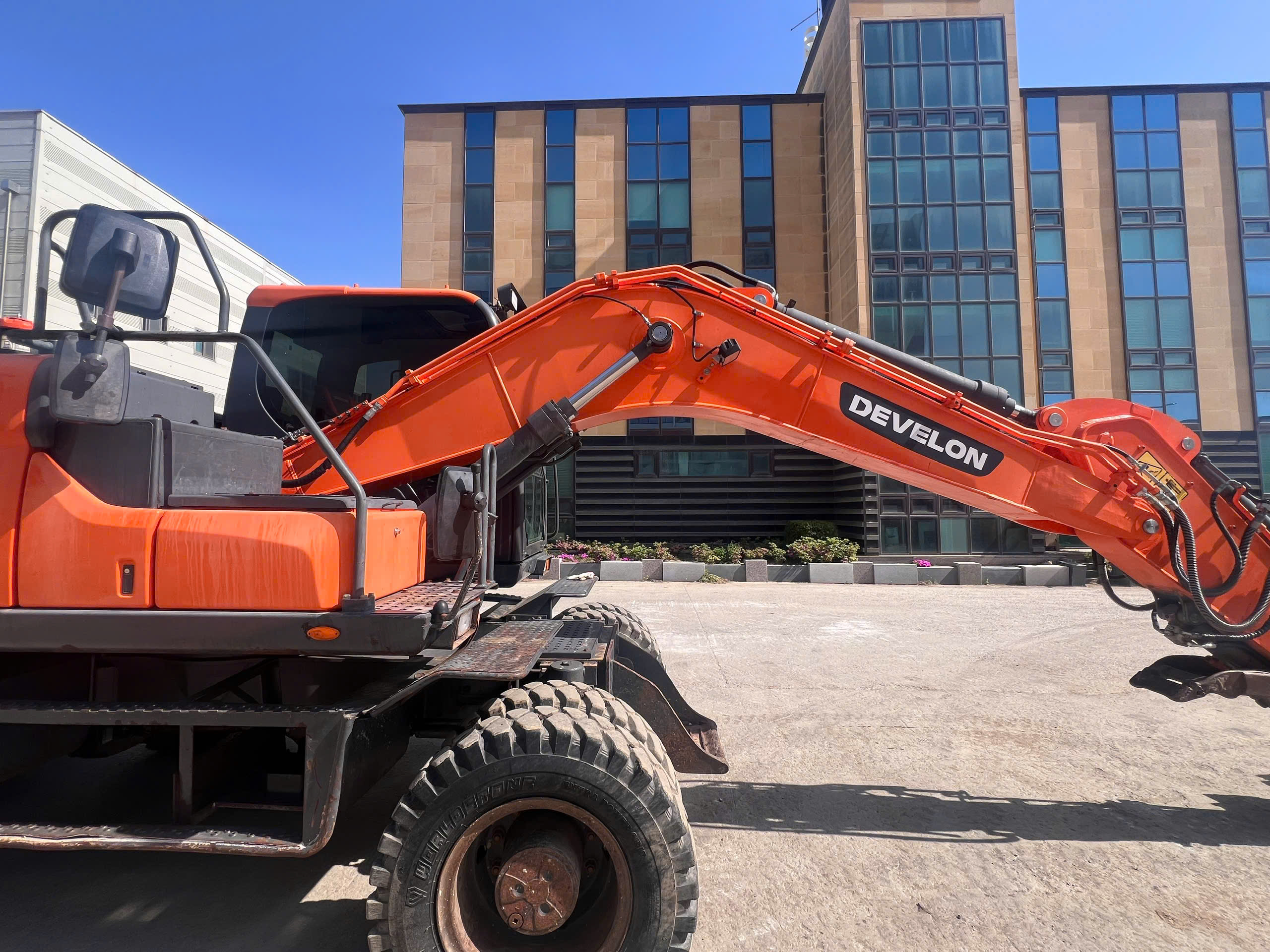 dx140w-5k/2018 xe vua ve viet nam nhap khau tu han quoc chat luong cao