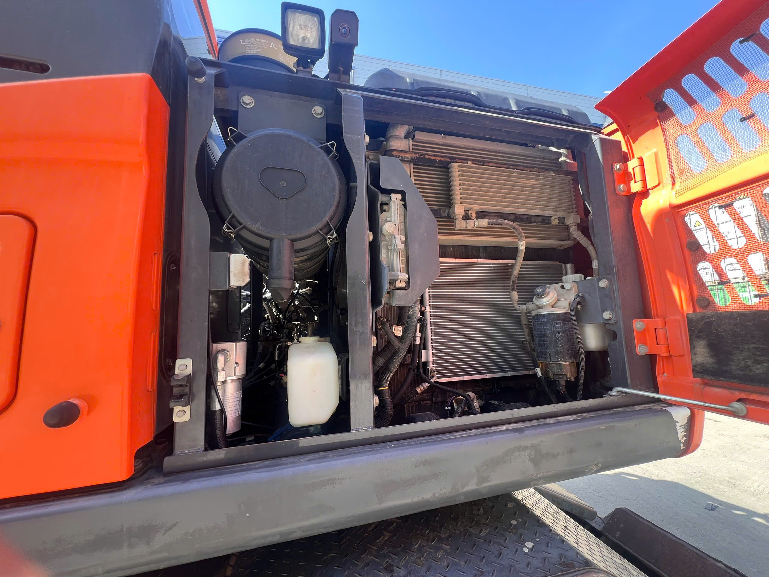 dx140w-5k/2018 xe vua ve viet nam nhap khau tu han quoc chat luong cao