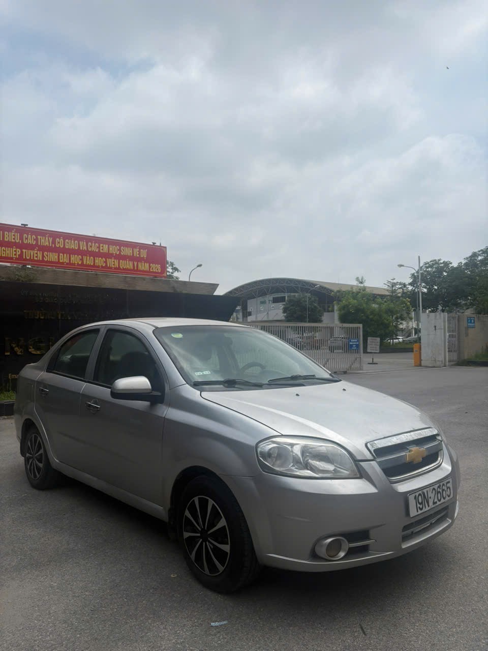 gentra doi 2009 1.6mt xe gia dinh su dung