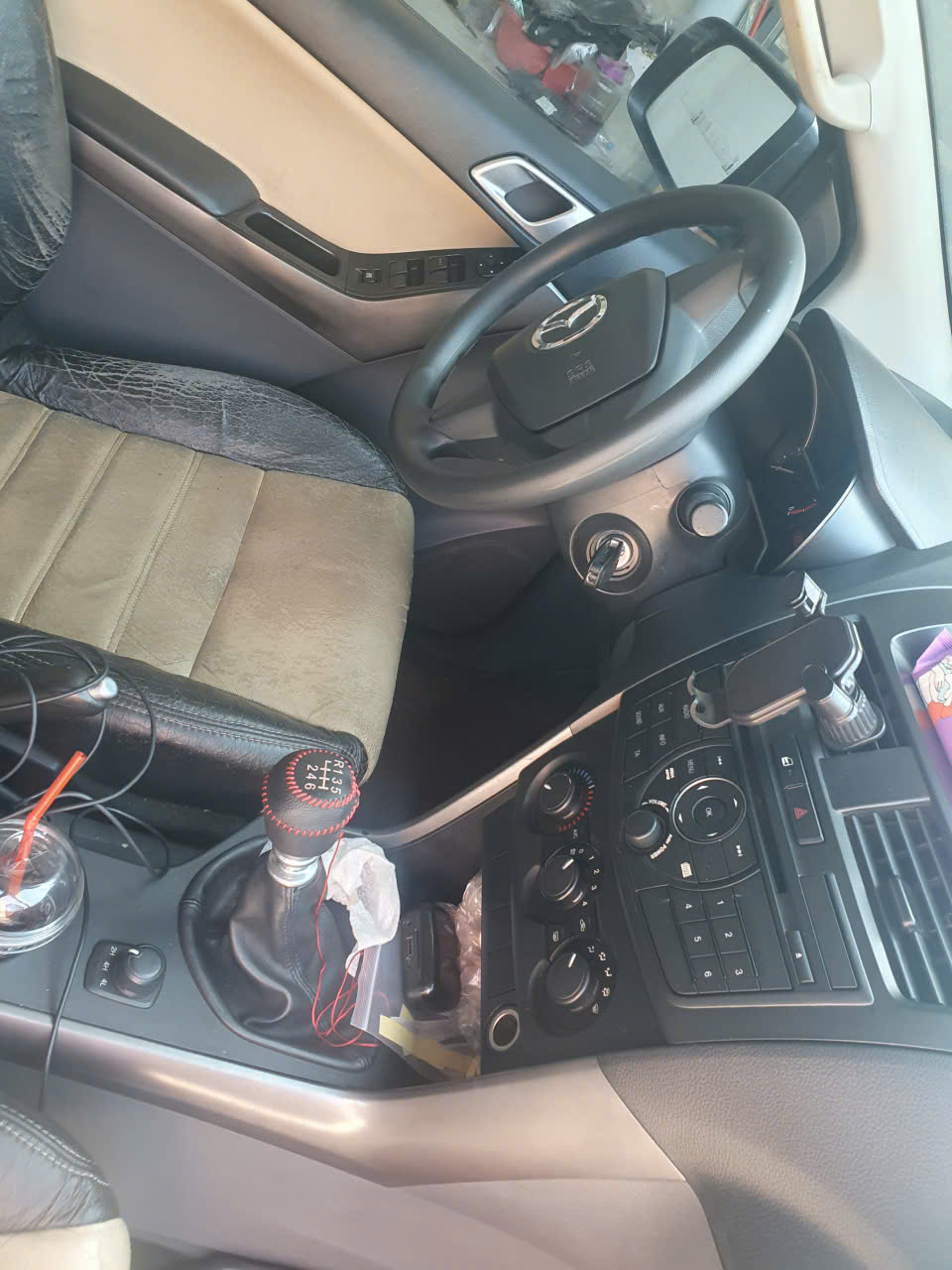 gia dinh ban xe mazda bt50 sx2016