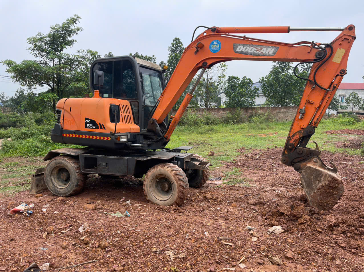 gia dinh can ban may doosan