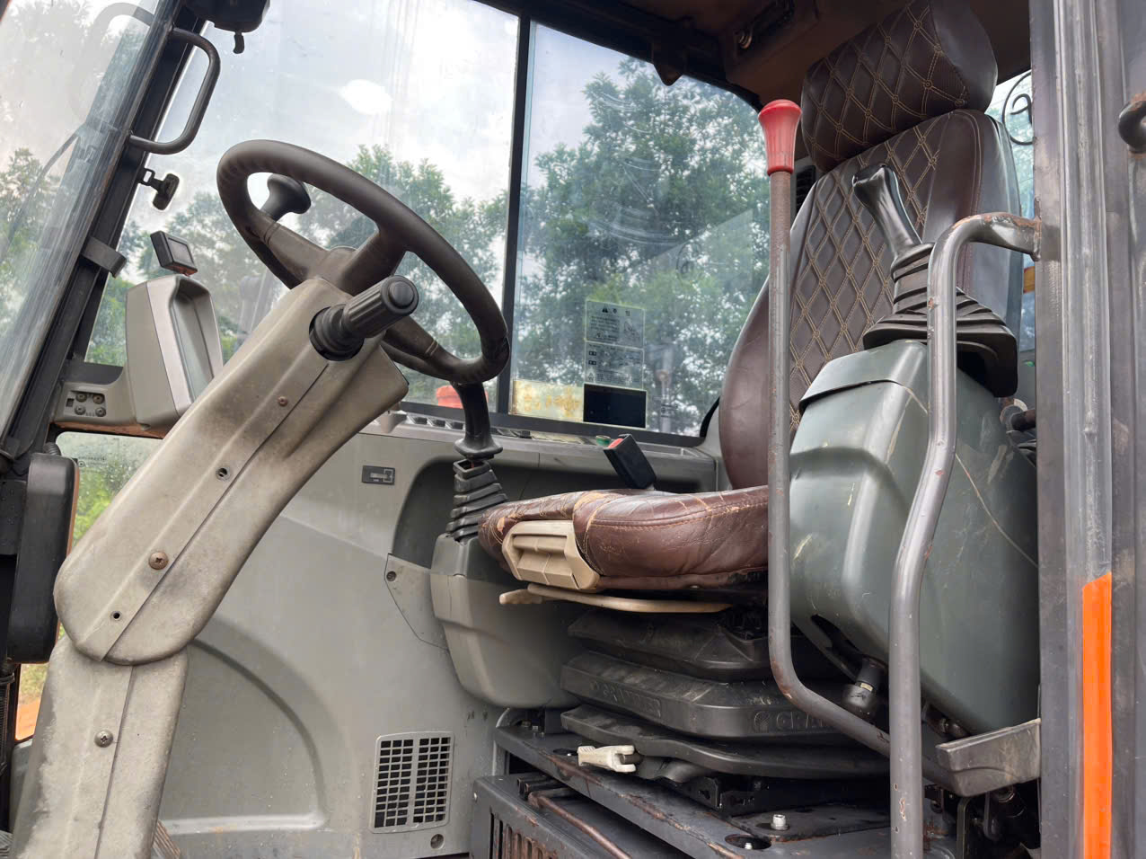 gia dinh can ban may doosan